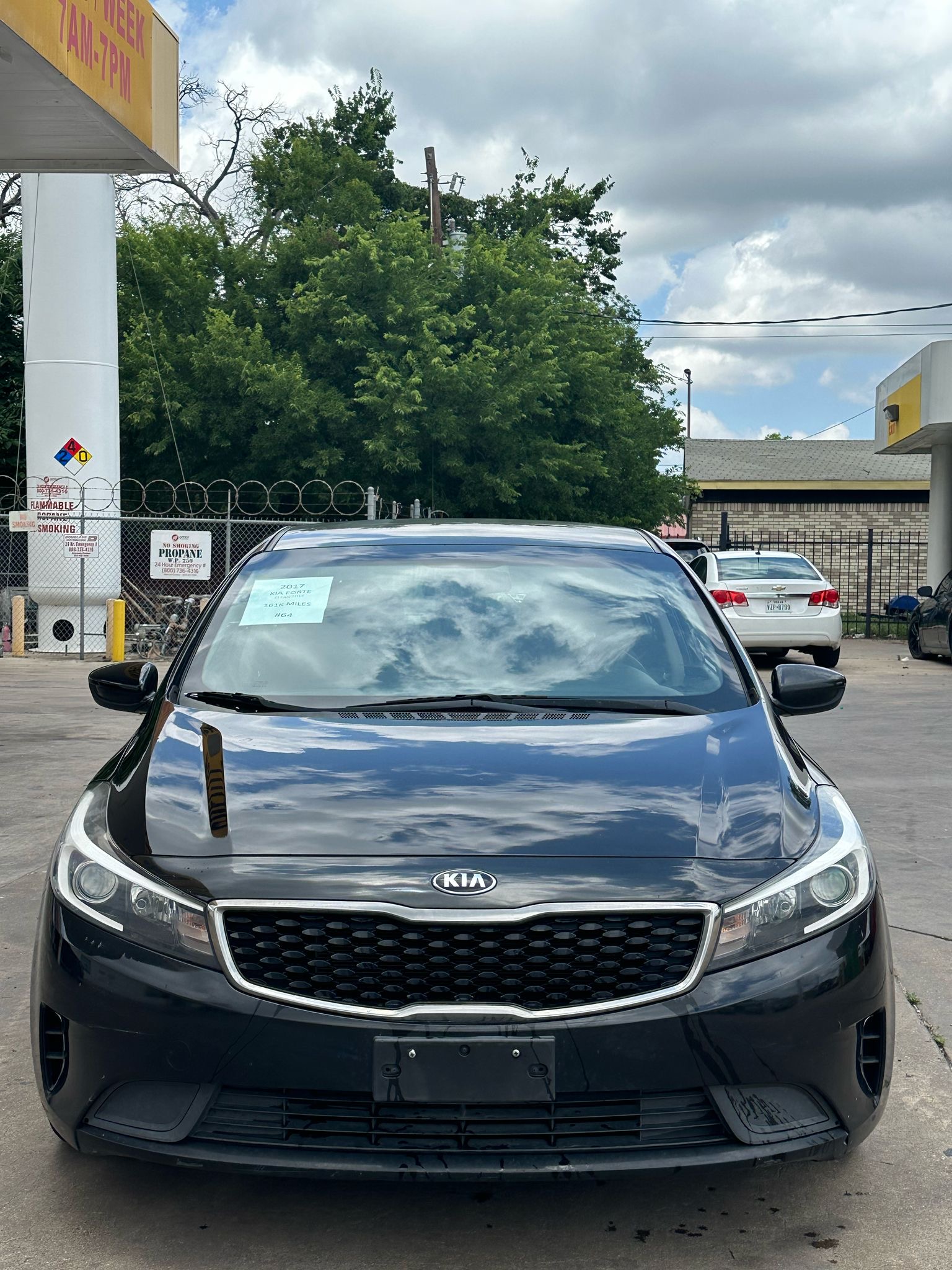 2017 Kia Forte LX FWD 4D Sedan 2.0 4cyl.