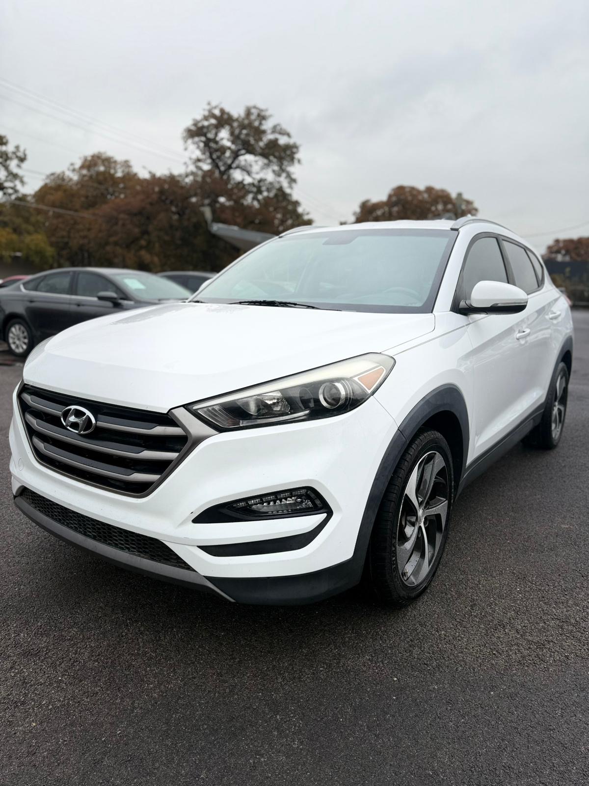 2016 Hyundai Tucson Eco / Limited / Sport