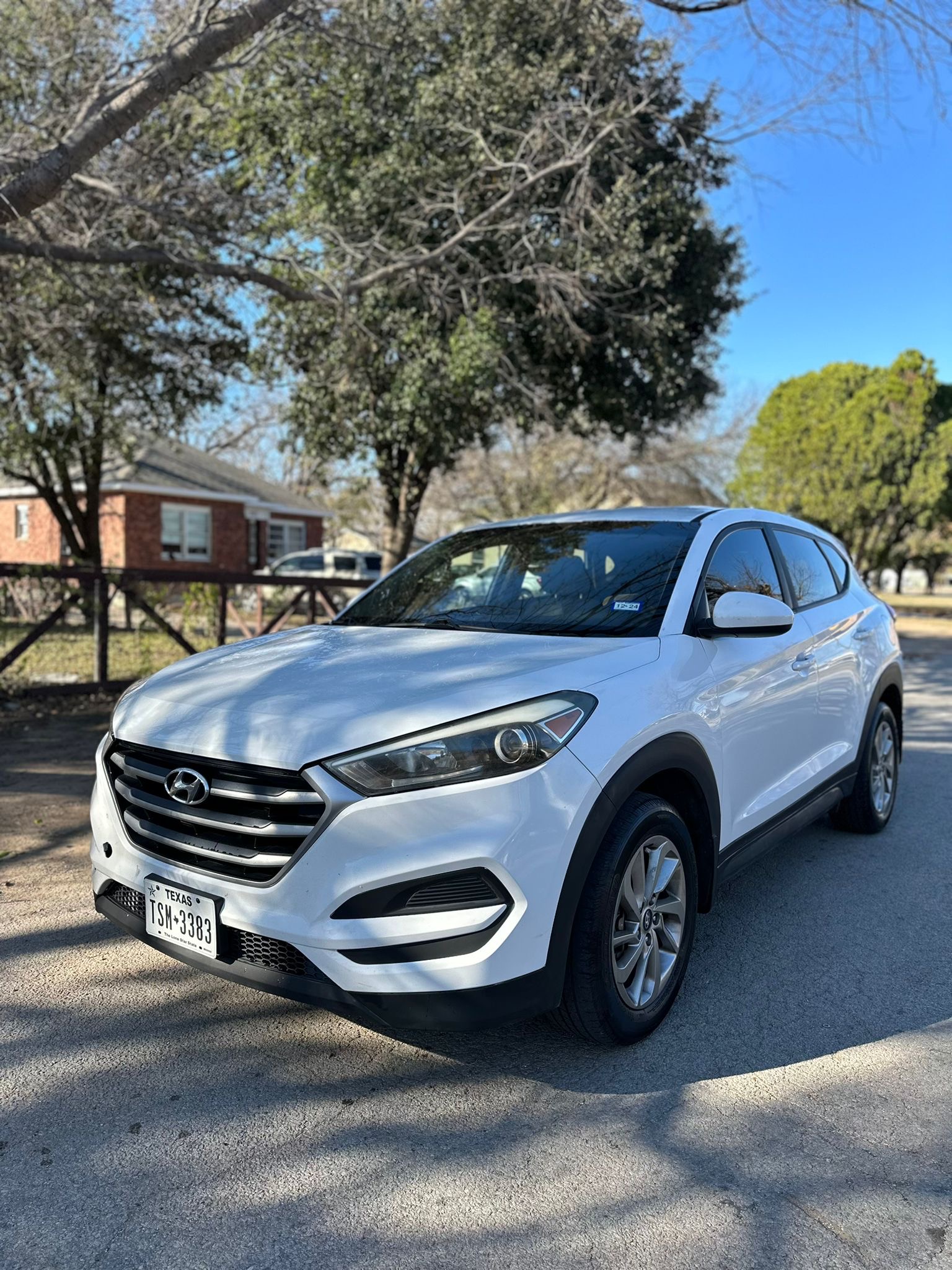 2017 HYUNDAI TUCSON SE