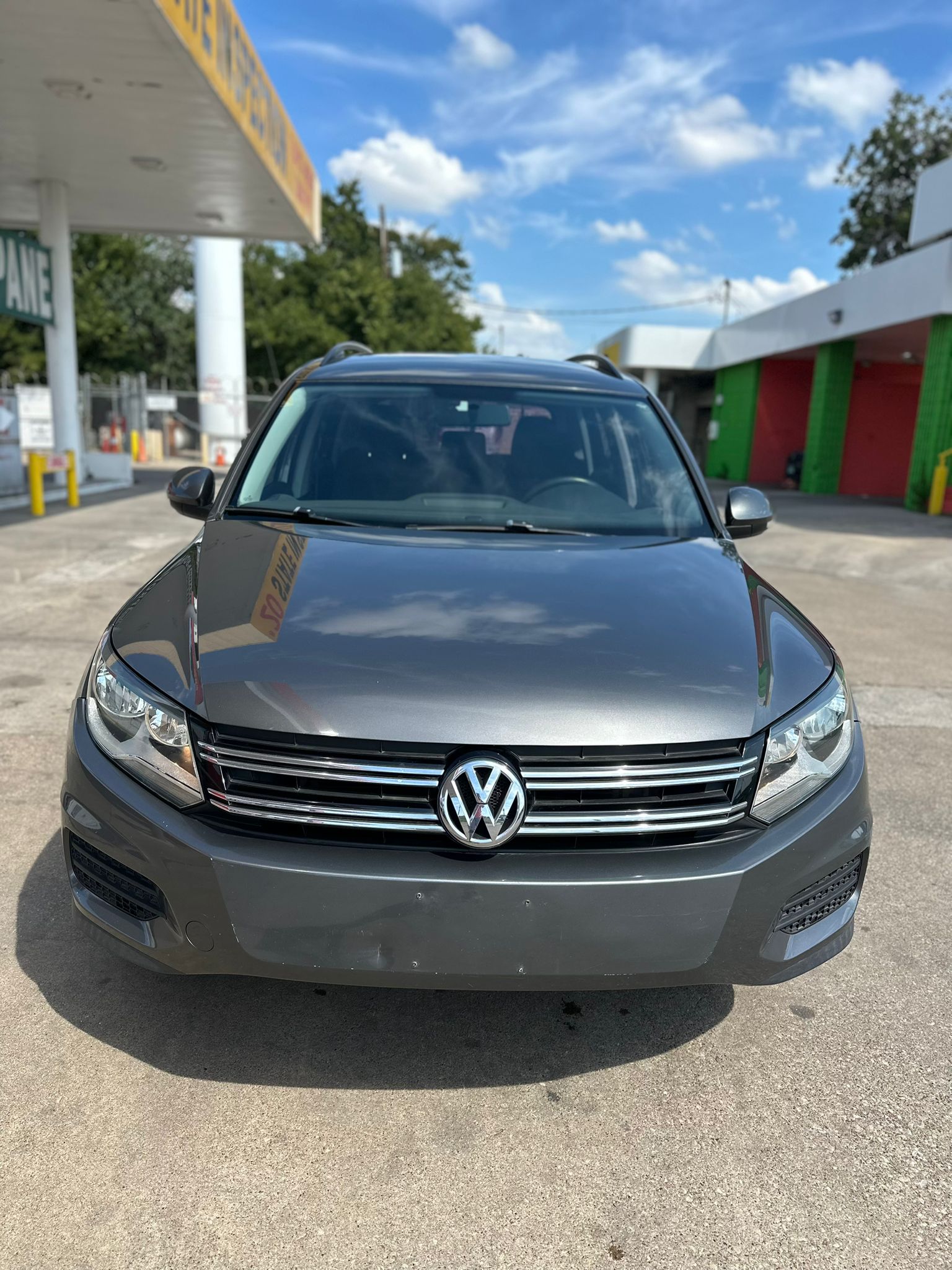 2015 Volkswagen Tiguan FWD 4 Door 