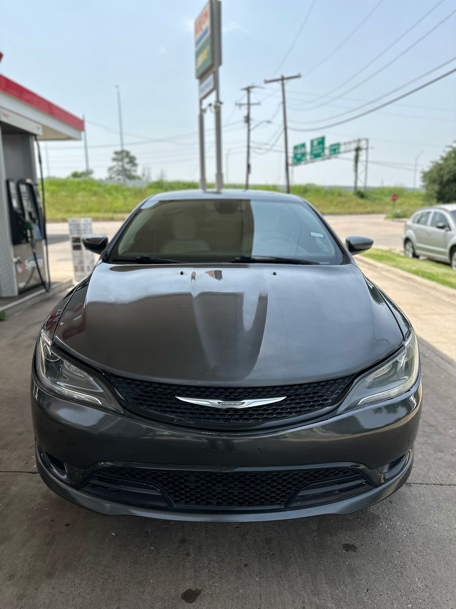 2015 Chrysler 200 FWD 4 Door Sedan 2.4 4cyl. Gasoline